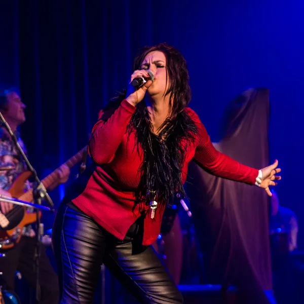 Carinda Christie Band — artist in Airlie Beach