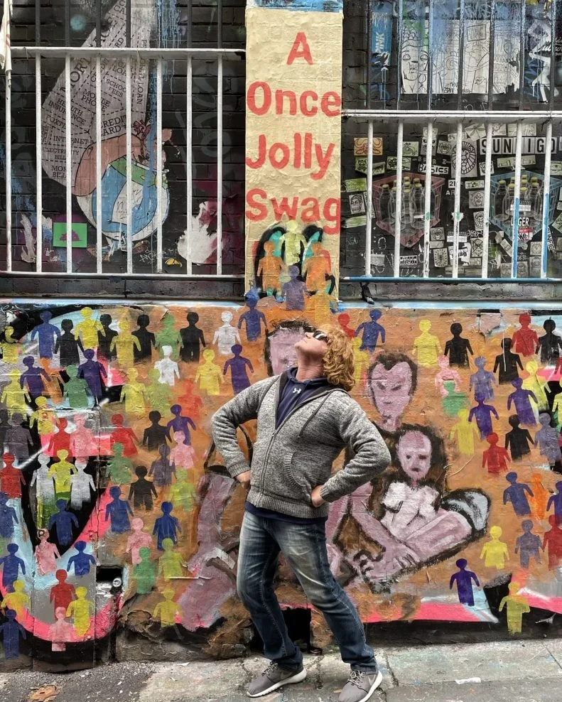 Jolly Jingo — artist in Airlie Beach