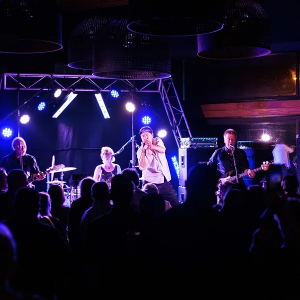 The Radiators — artist in Airlie Beach